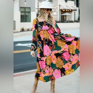 Never worn before size large maxi dress